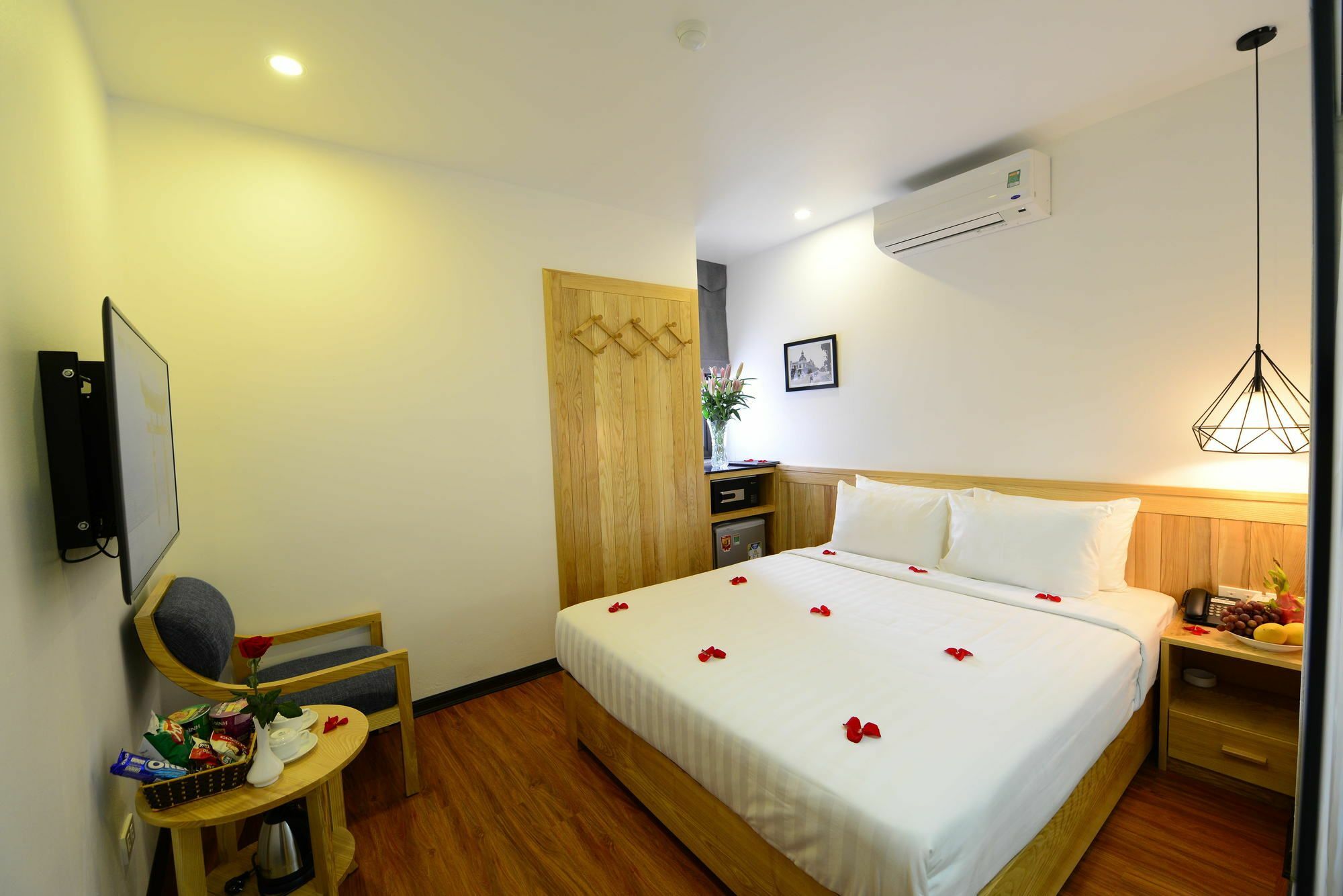 Blue Hanoi Inn Luxury Hotel Kültér fotó