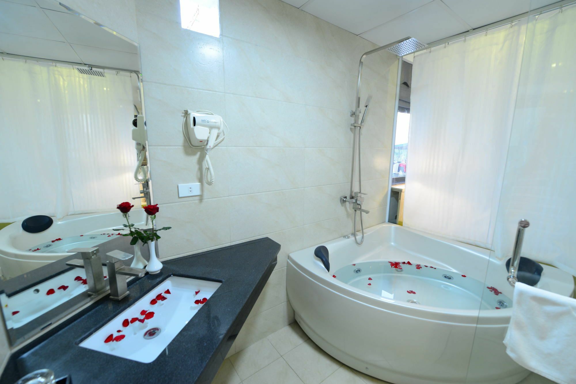 Blue Hanoi Inn Luxury Hotel Kültér fotó